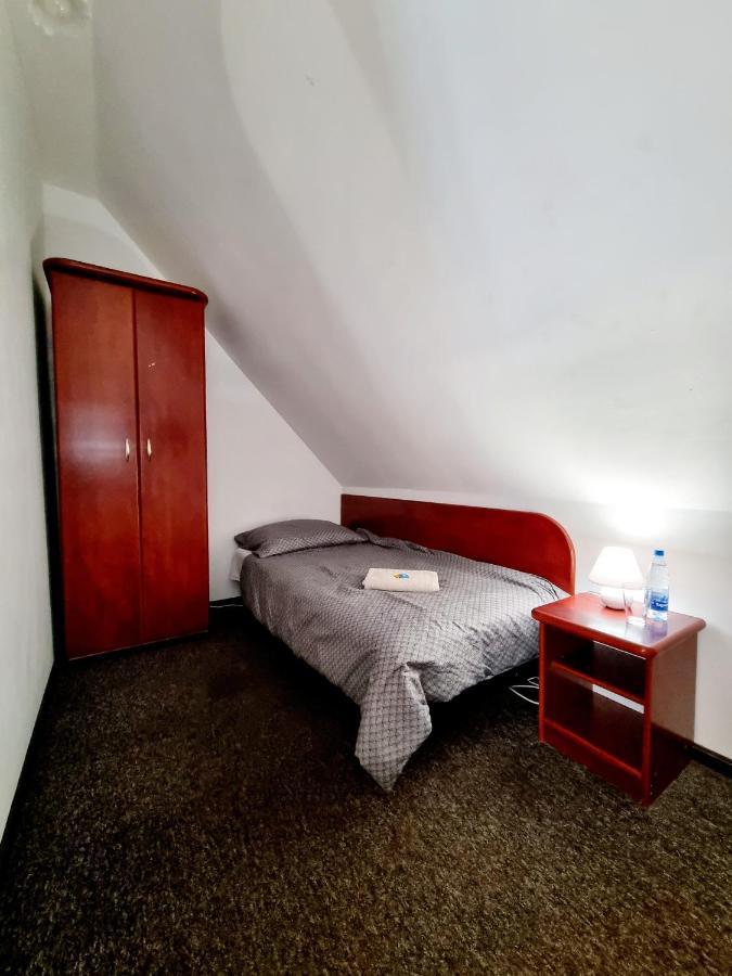 PRIMEX tani nocleg Poznań Kültér fotó